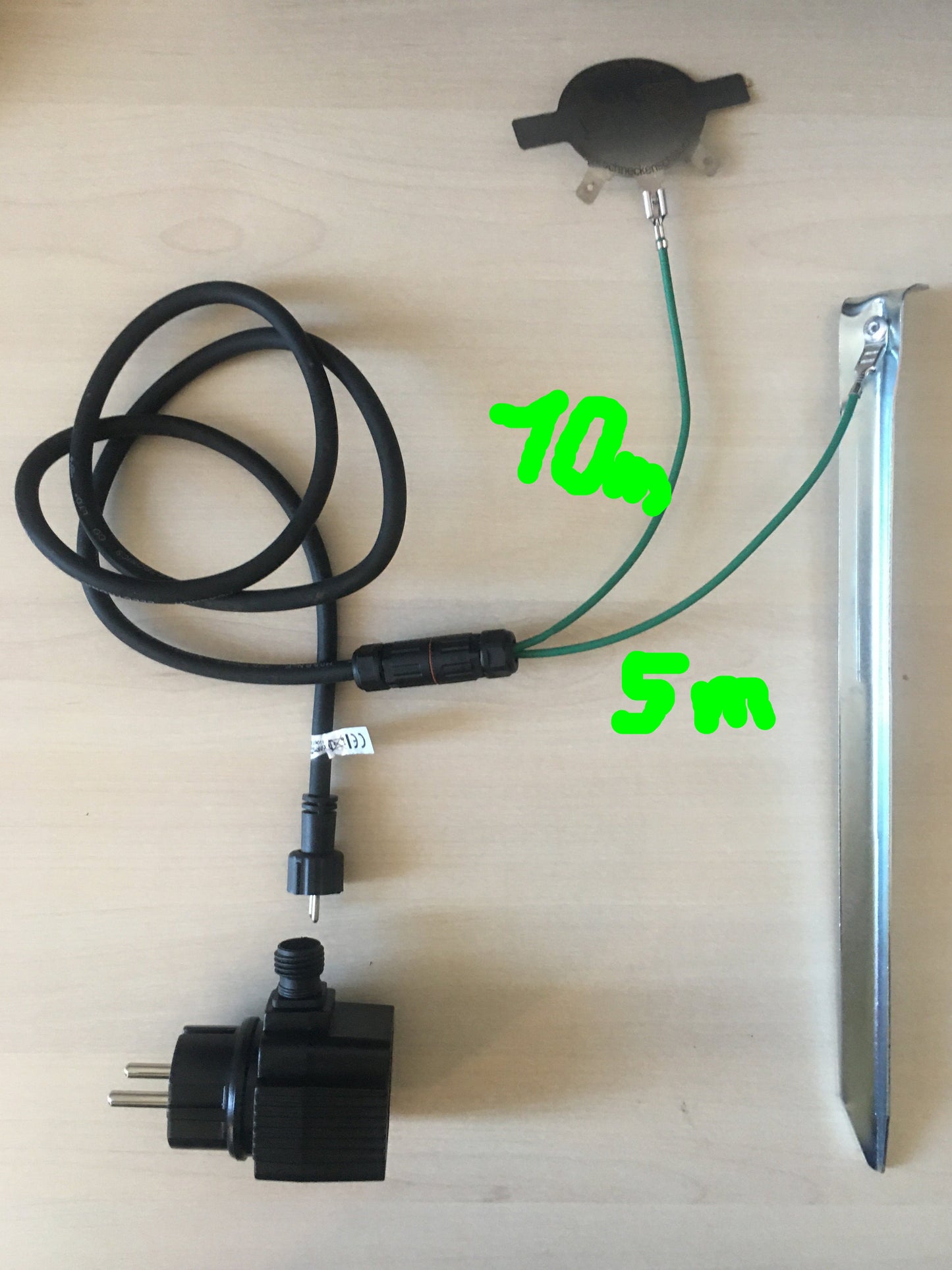 (#1017) mit 90 cm Anschlußleitung 2 polig und 2pol. Klemmdose